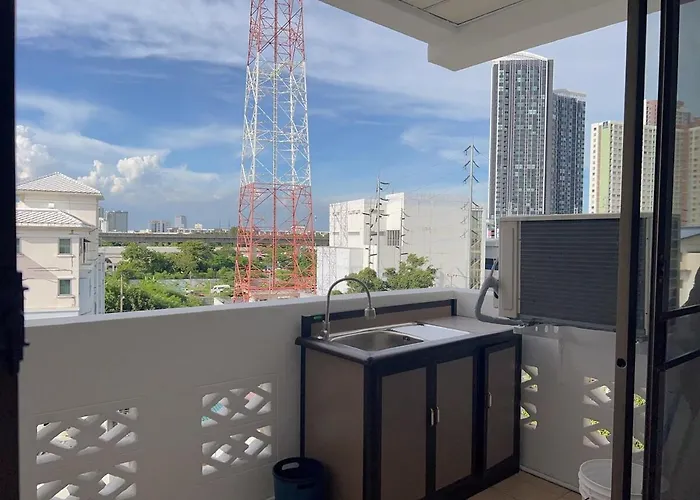 Big Space 55sqm Private Hi-speed Wifi Remote Workplace 公寓 曼谷