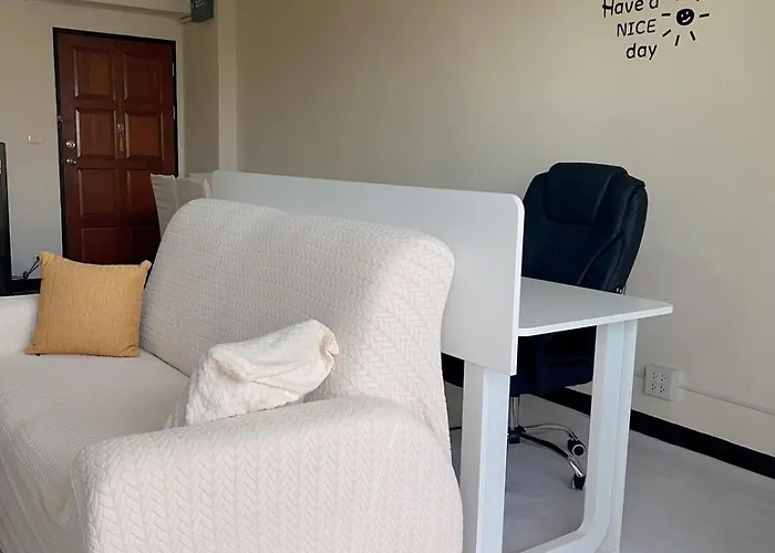 公寓 Big Space 55sqm Private Hi-speed Wifi Remote Workplace 曼谷