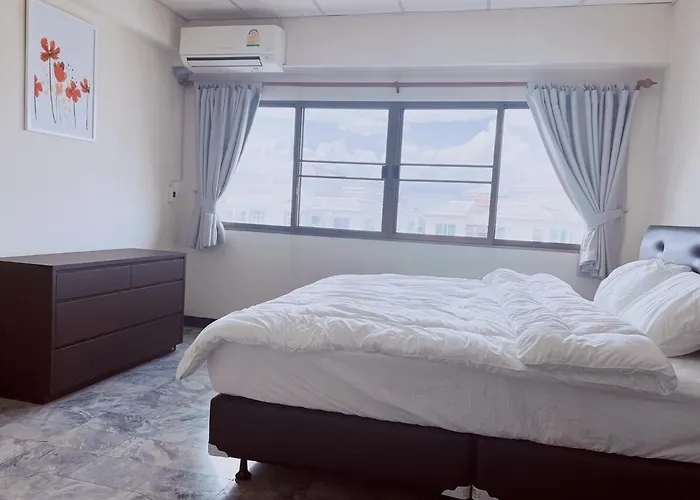 Big Space 55sqm Private Hi-speed Wifi Remote Workplace *